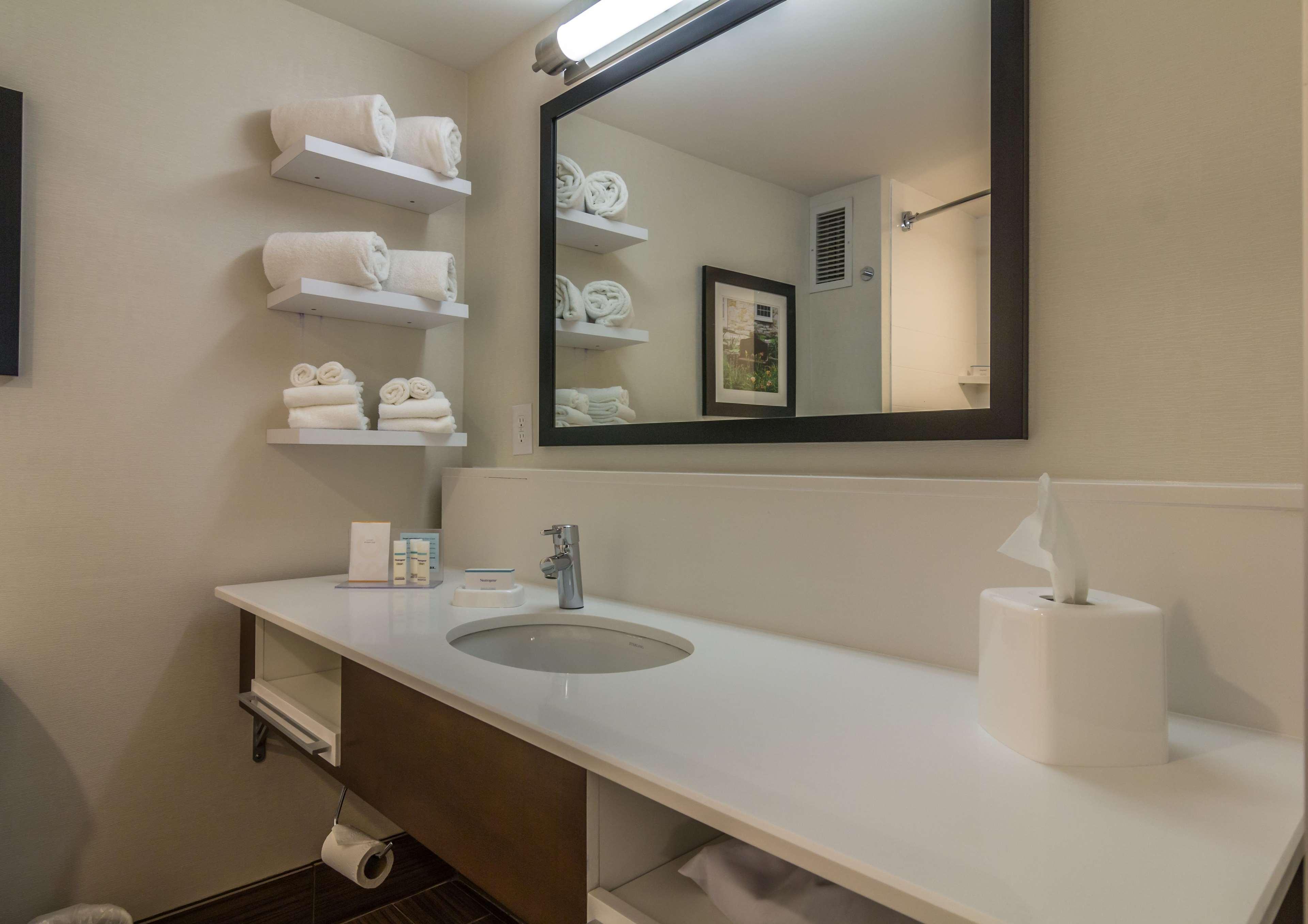 Hampton Inn Winchester-University/ Mall Kültér fotó