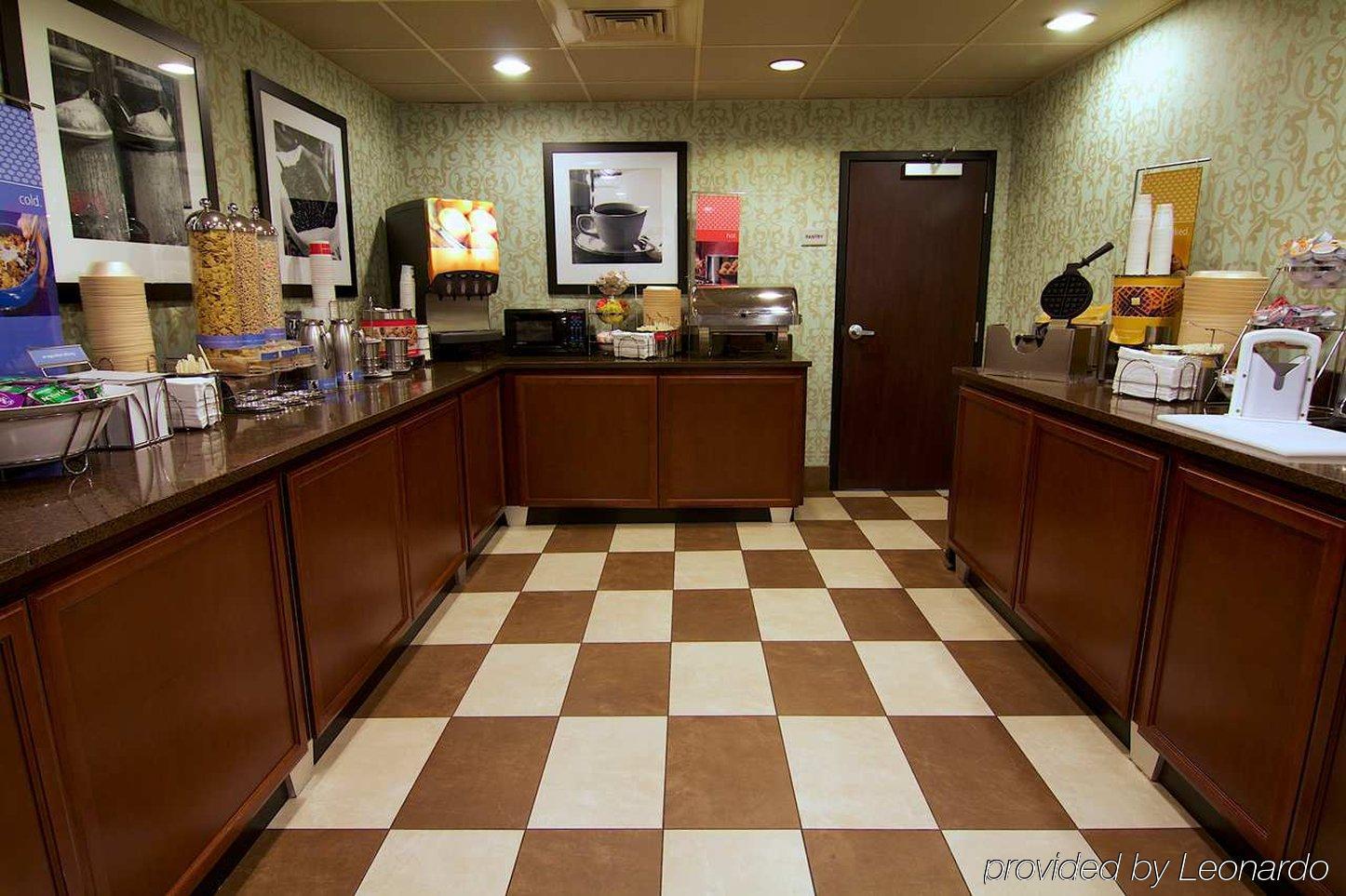 Hampton Inn Winchester-University/ Mall Kültér fotó